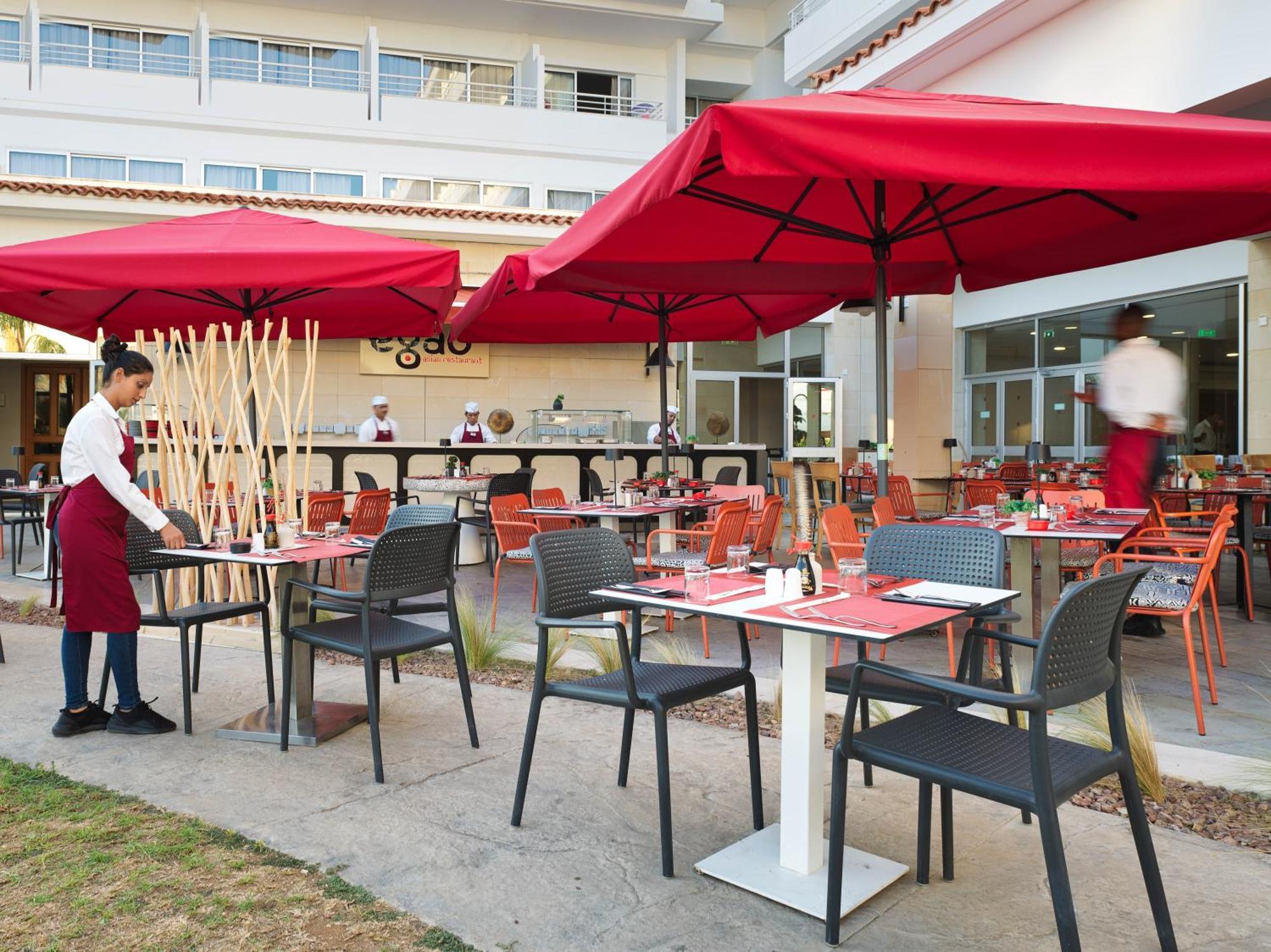 Leonardo Cypria Bay Hotel Geroskipou Екстериор снимка