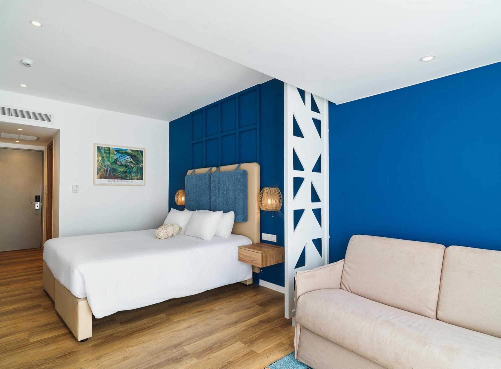 Leonardo Cypria Bay Hotel Geroskipou Стая снимка