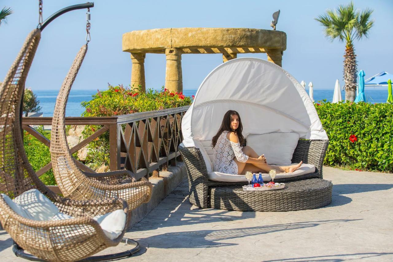 Leonardo Cypria Bay Hotel Geroskipou Екстериор снимка
